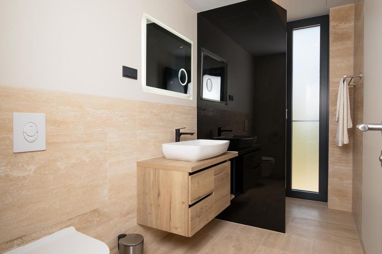 Boutique Apartments Kristo Medulin Luaran gambar